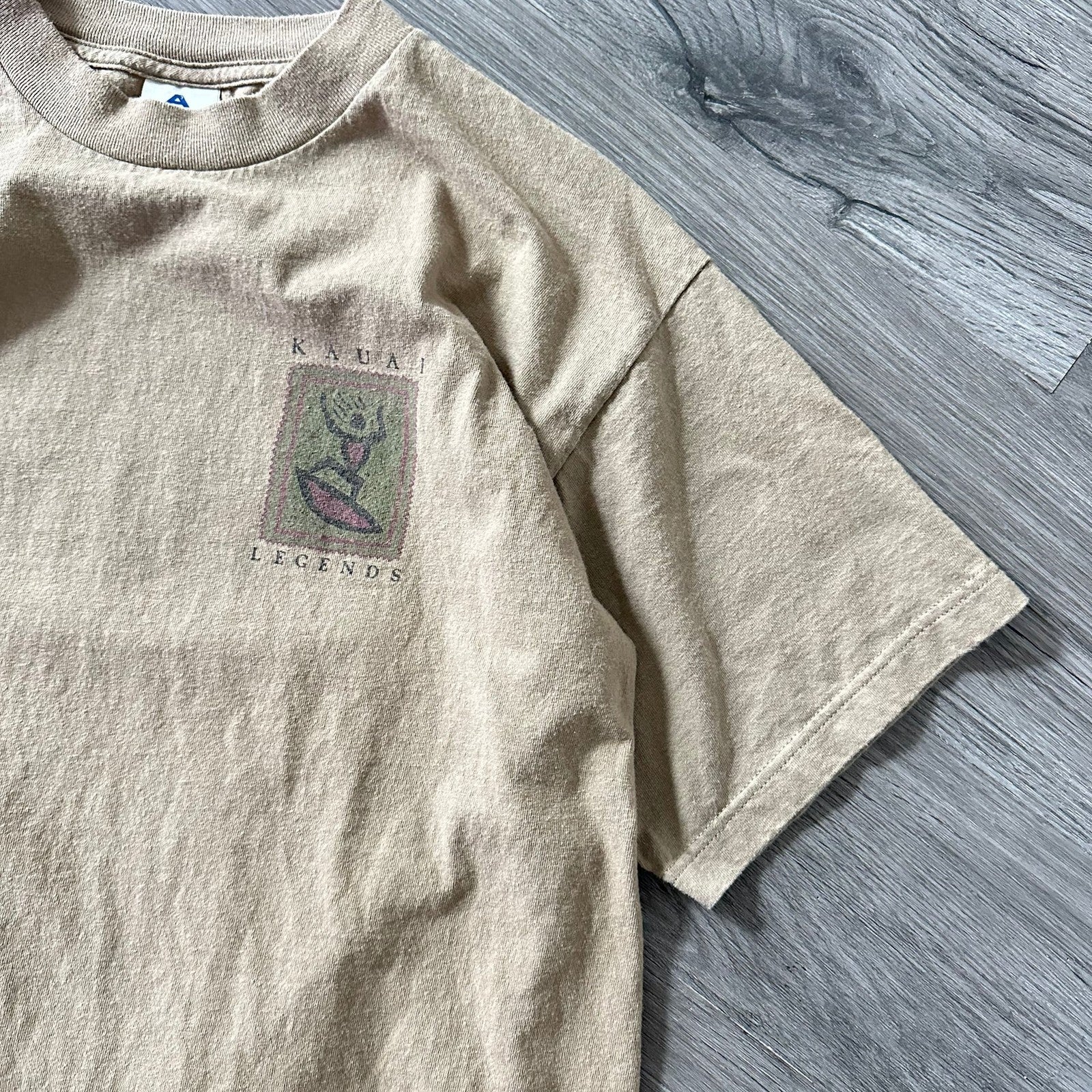 Vintage Hawaiian Legends Surfing T-Shirt