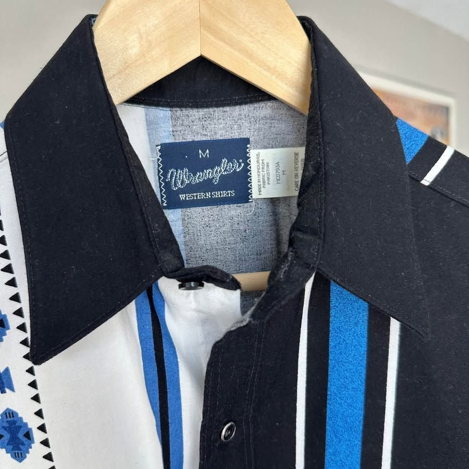 Vintage 80s Wrangler Southwest Rodeo Button Down Shirt
