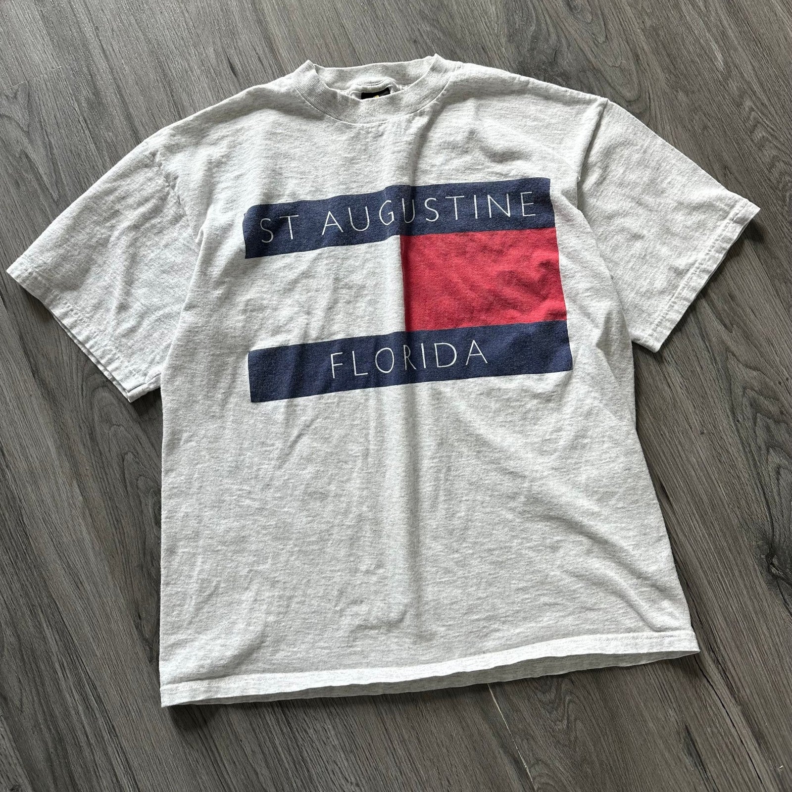 Vintage 90s Flag Logo T-Shirt St Augustine Florida