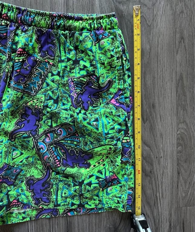 Vintage 90s Surf Gecko Shorts