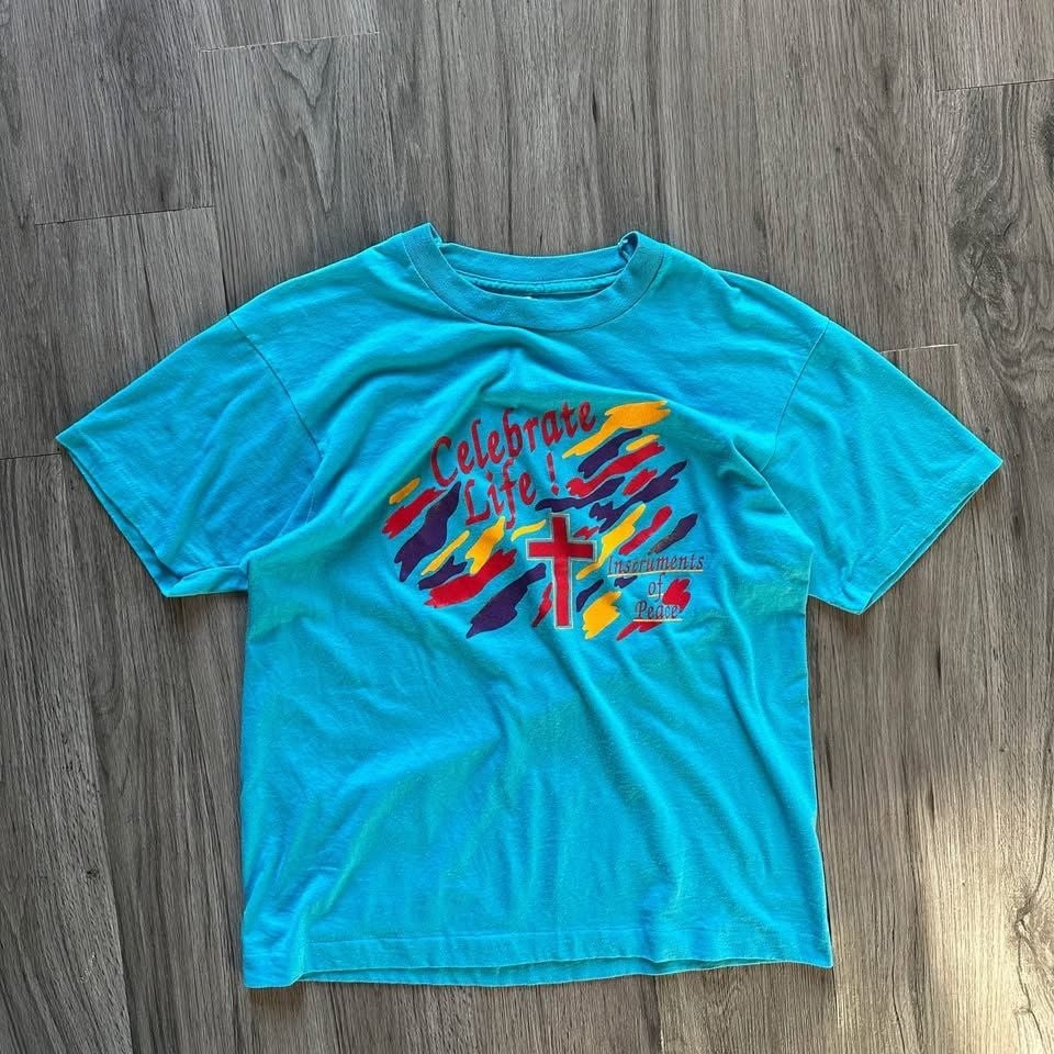 Vintage 90s Celebrate Life Jesus T-Shirt