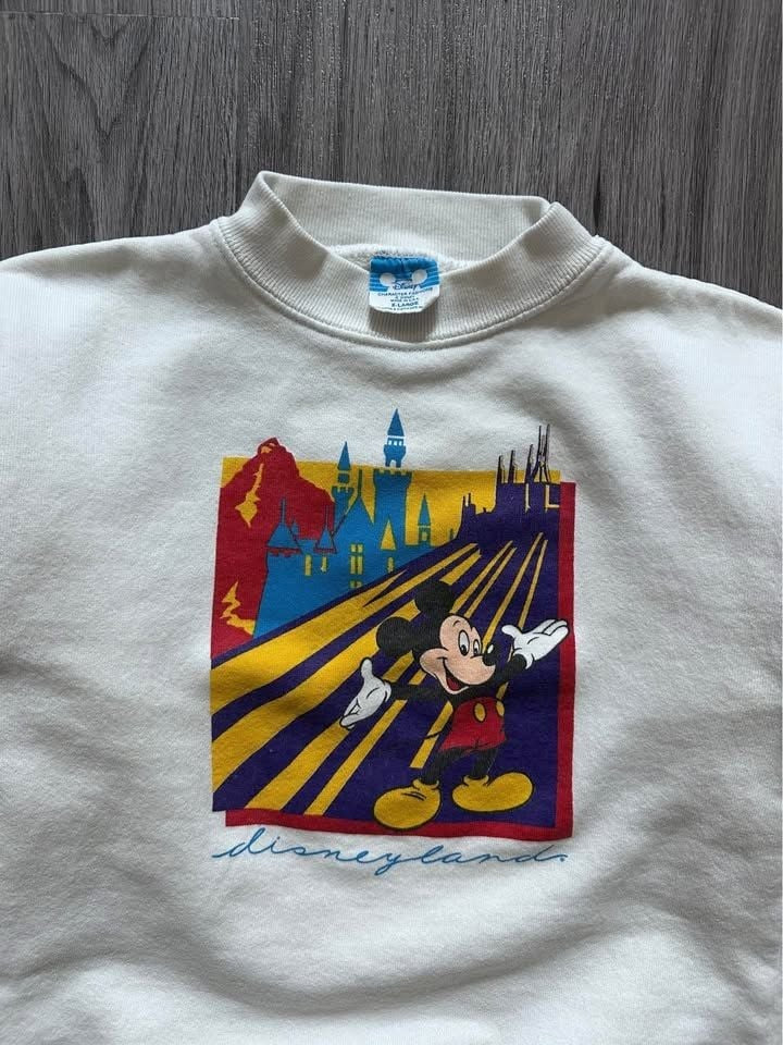 Vintage Mickey Disneyland Crewneck Sweatshirt
