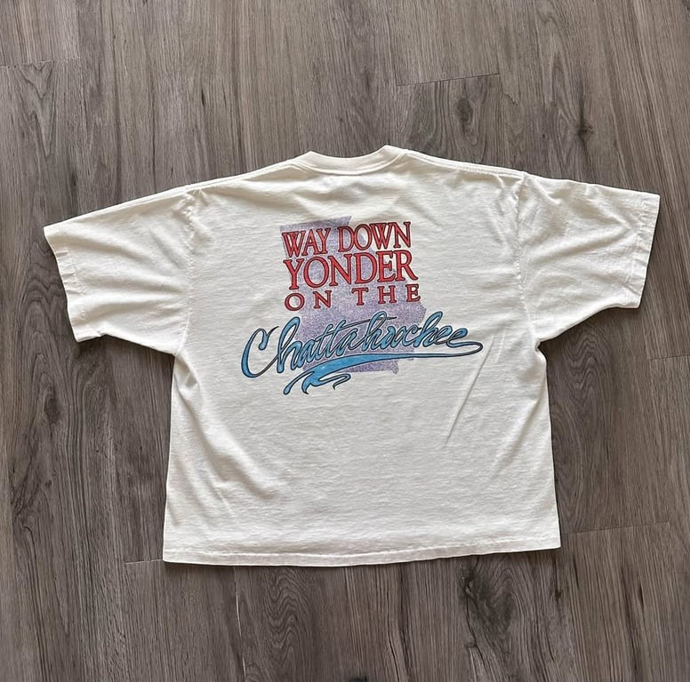 Vintage 90s Alan Jackson Chattahoochee T-Shirt