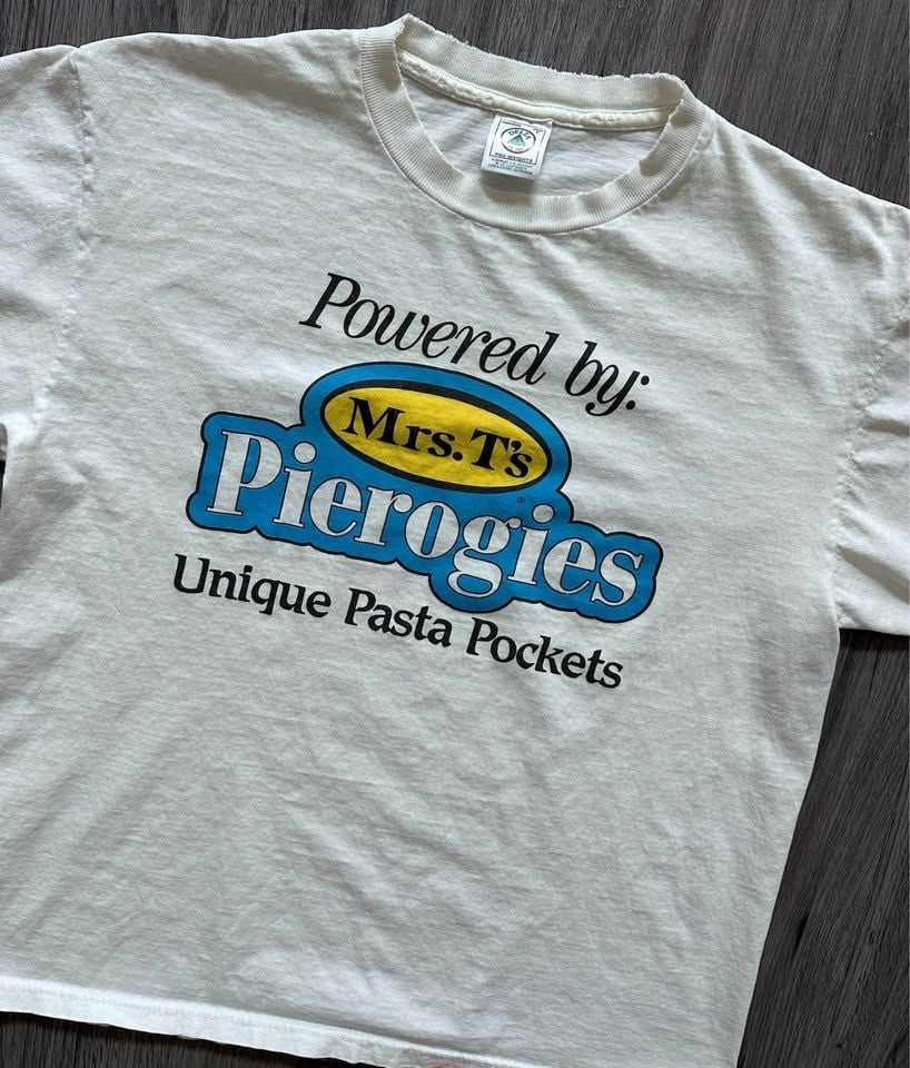 Vintage 90s Mrs. T’s Pierogis Graphic T-Shirt