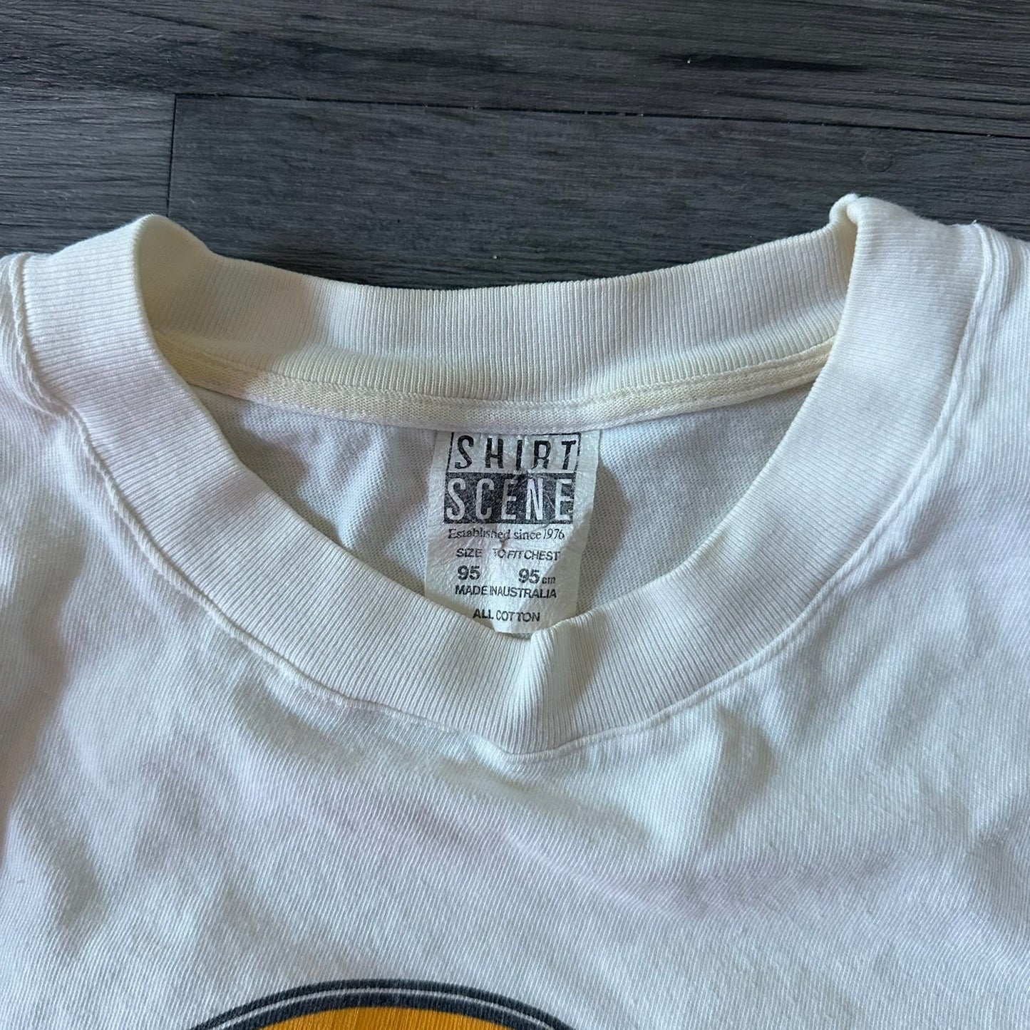 Vintage 80s Hard Rock Australia T-Shirt