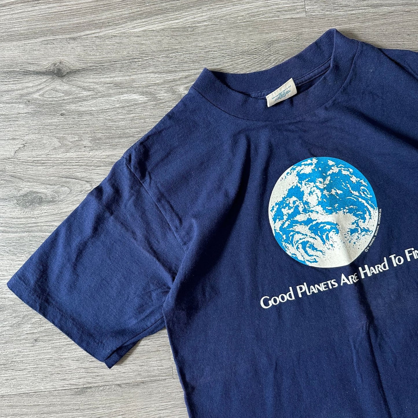 Vintage EarthSpace Enterprises 80s T-Shirt  “Good Planets Are Hard To Find”