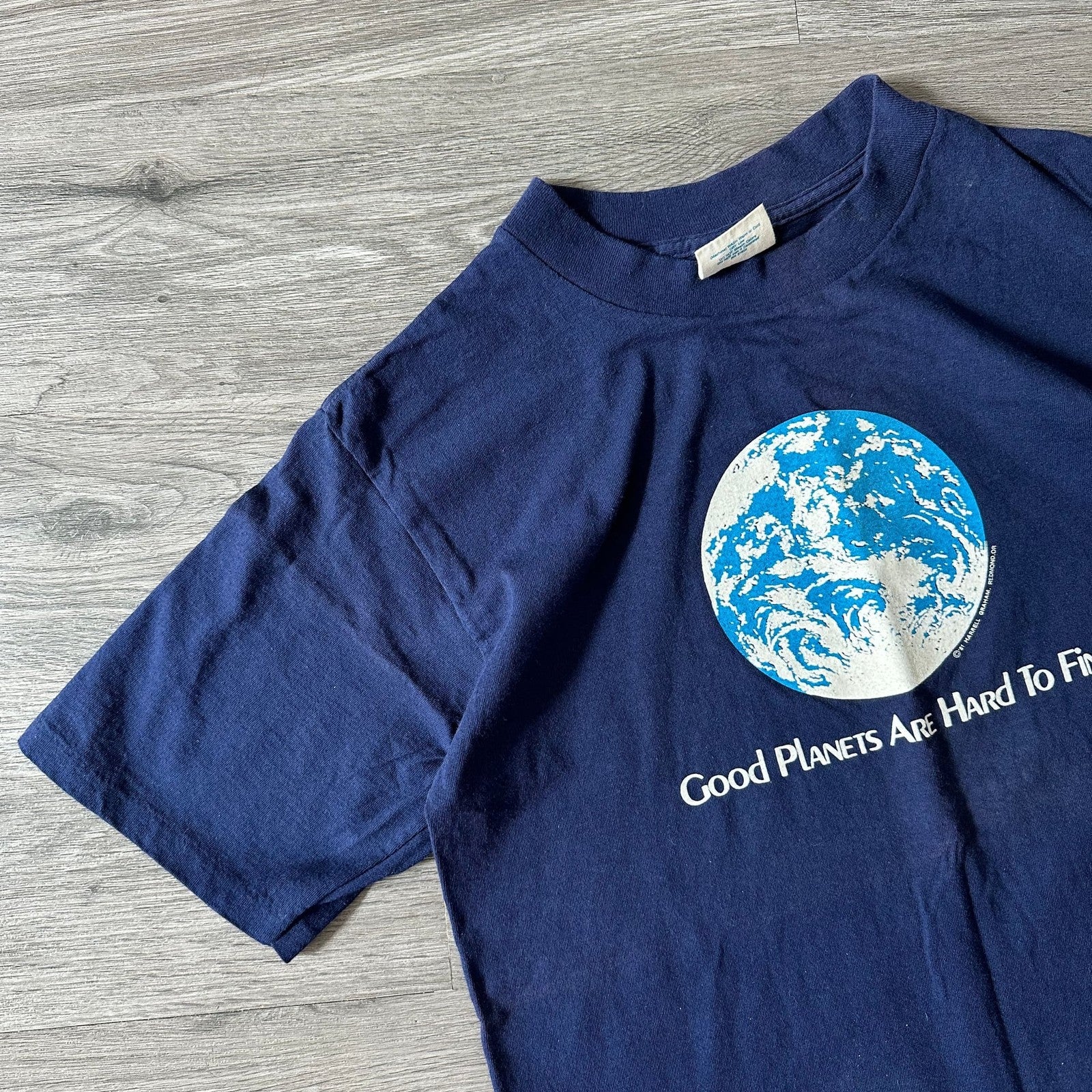 Vintage EarthSpace Enterprises 80s T-Shirt  “Good Planets Are Hard To Find”