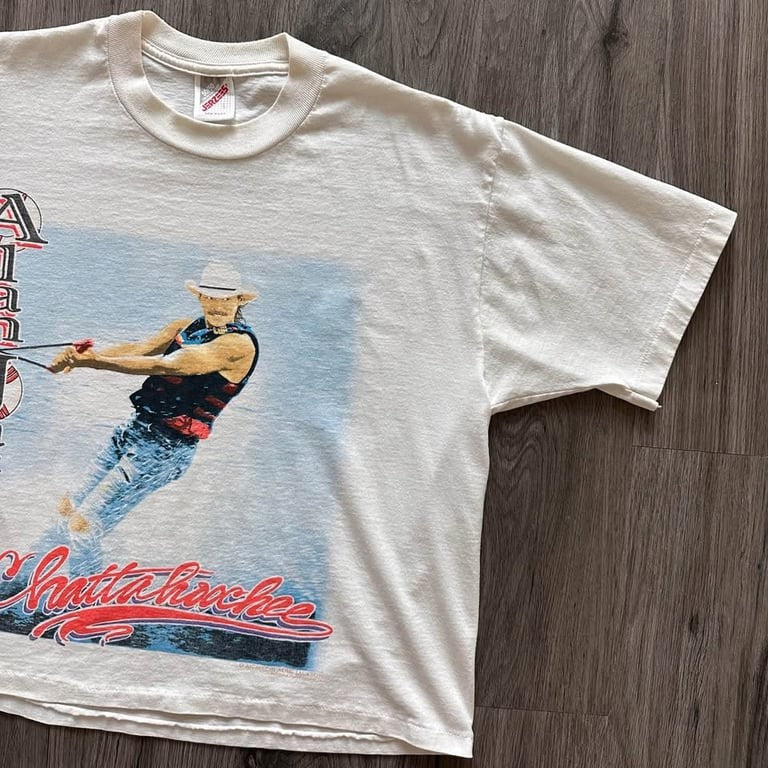 Vintage 90s Alan Jackson Chattahoochee T-Shirt