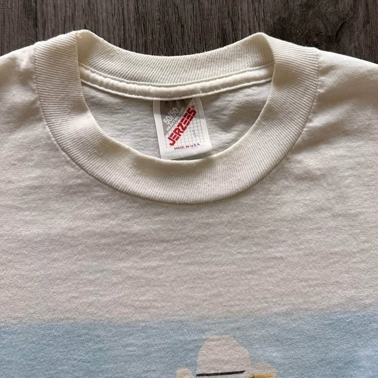 Vintage 90s Alan Jackson Chattahoochee T-Shirt