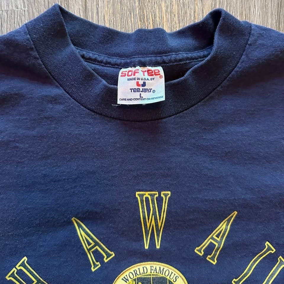 Vintage 90s Hawaiian Islands T-Shirt