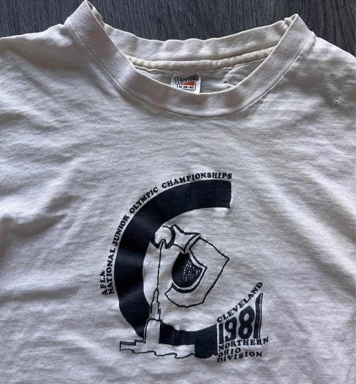 Vintage 80s AFLA Junior Olympic Graphic T-Shirt