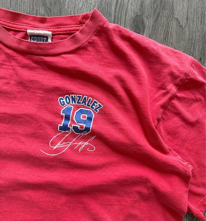 Vintage 1997 Juan Gonzalez T-Shirt Texas Rangers