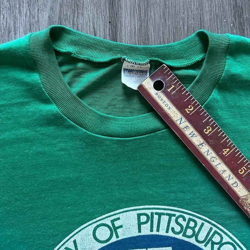 Vintage 80s City of Pittsburgh The Great Race T-Shirt