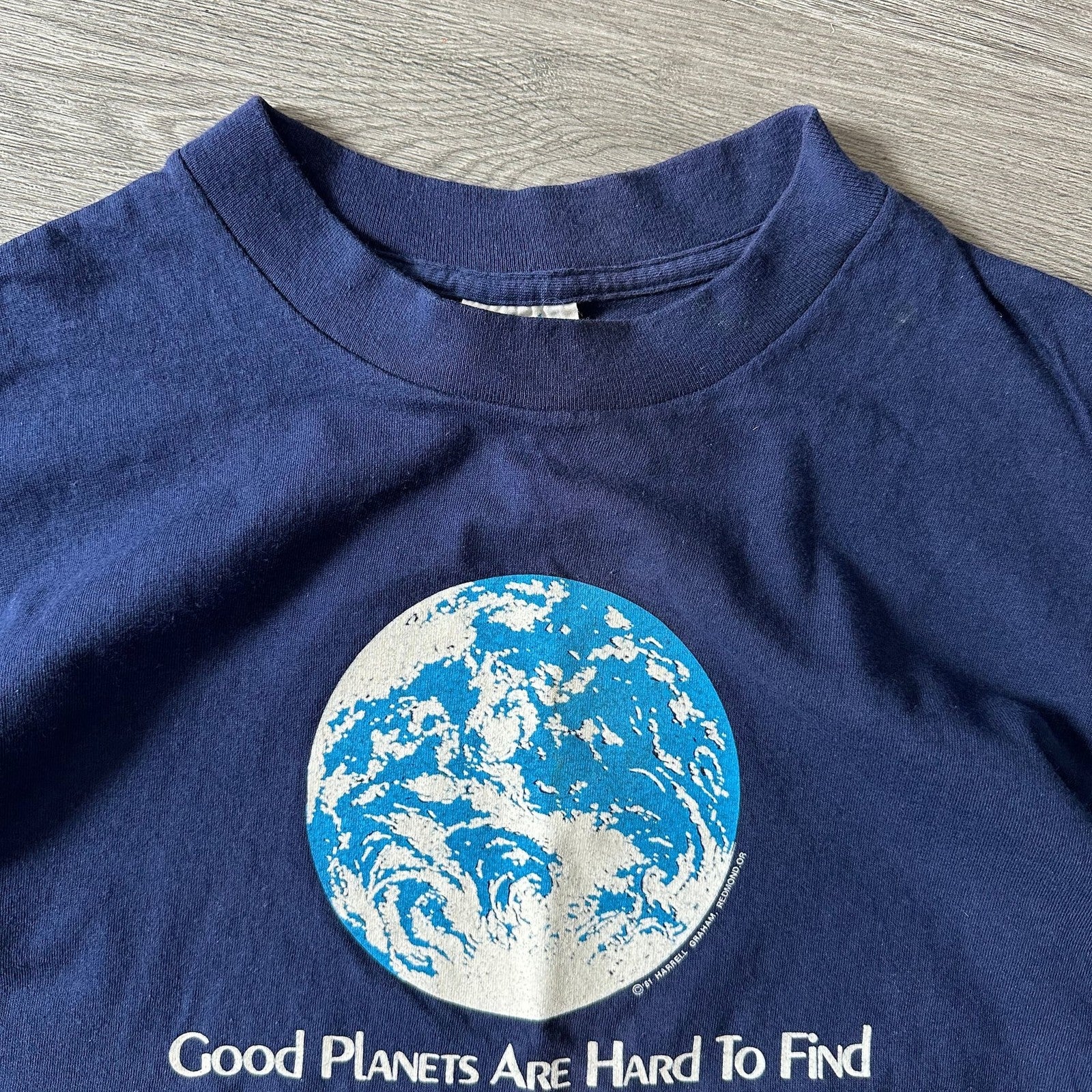 Vintage EarthSpace Enterprises 80s T-Shirt  “Good Planets Are Hard To Find”